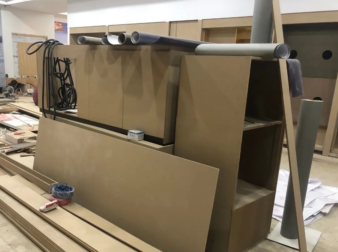 木質(zhì)建材、木質(zhì)家具制造業(yè)釋放大量臭味，的凈除臭劑快速分解除臭！.jpg
