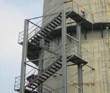 宜賓煙囪安裝折梯施工技術(shù)質(zhì)量及安全防護保證措施